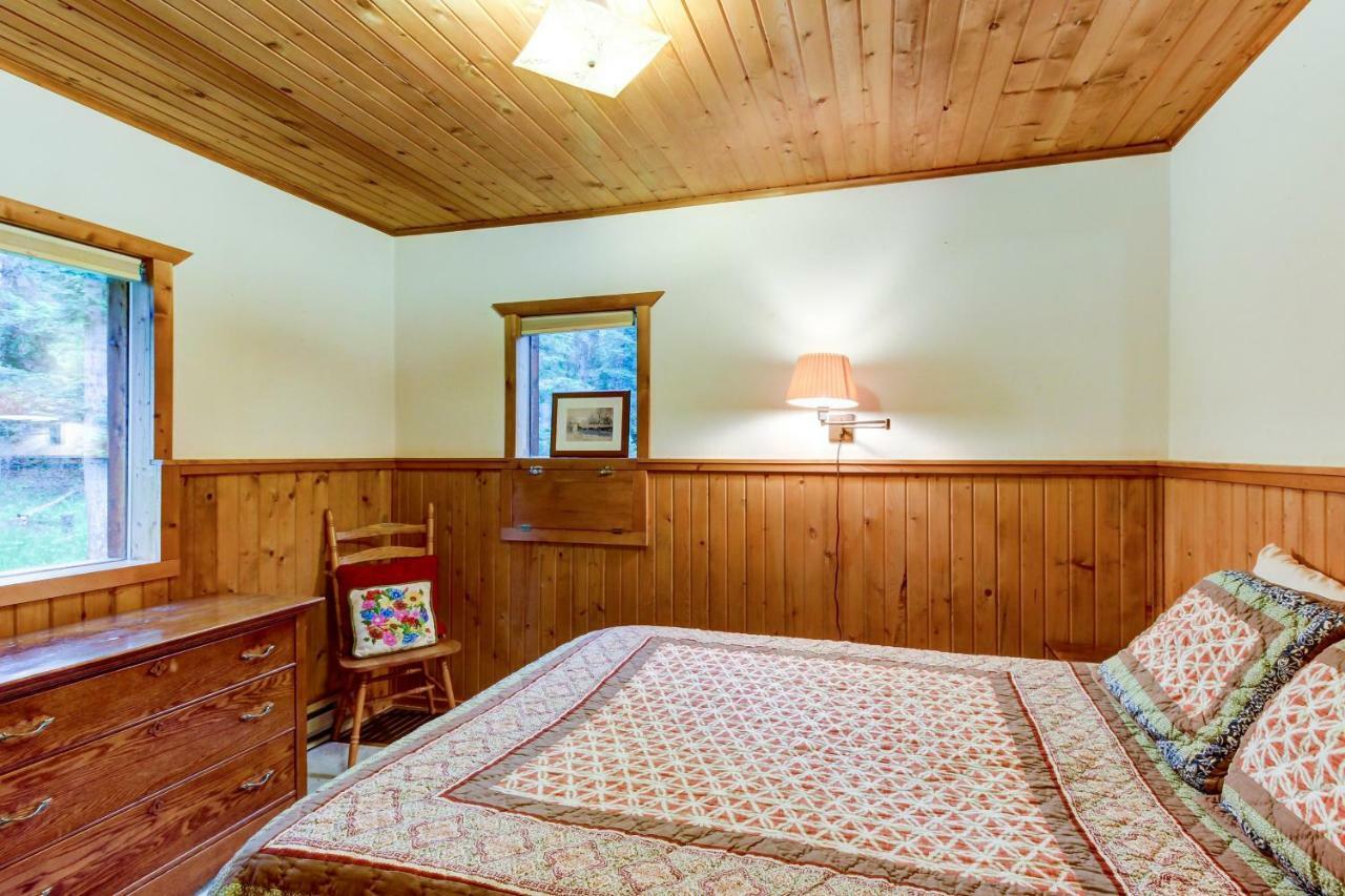 Foothill Cabin Creston Экстерьер фото
